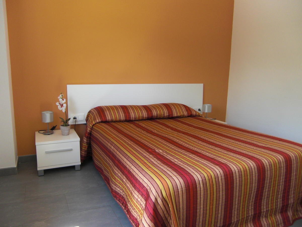 Carmelita Aparthotel Sant Privat de Bas Екстериор снимка